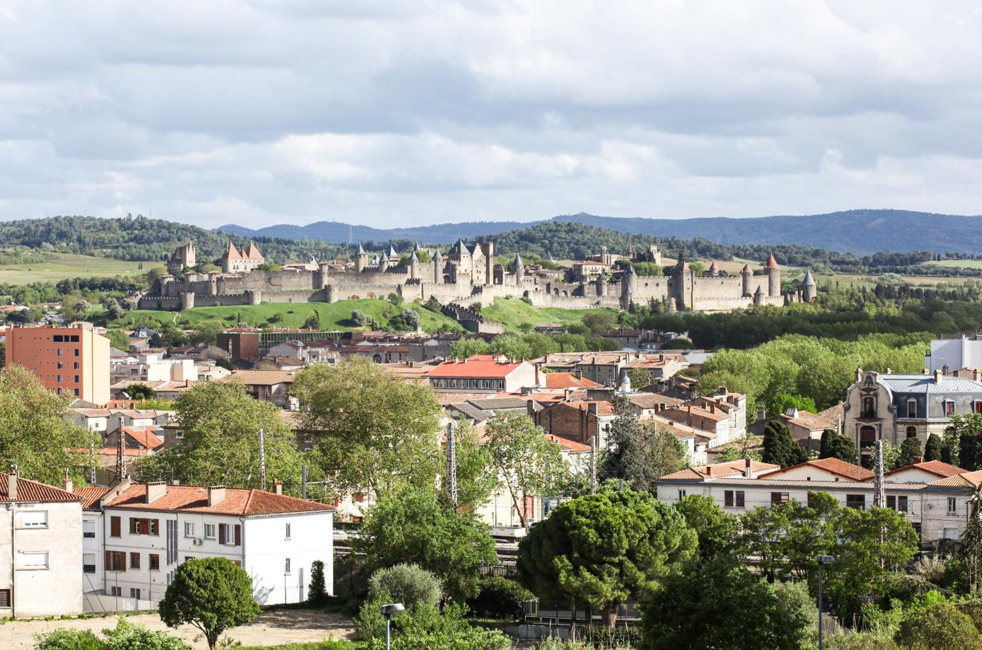 Studio Avec Parking Vue Sur La Cite De Carcassonne Exteriör bild